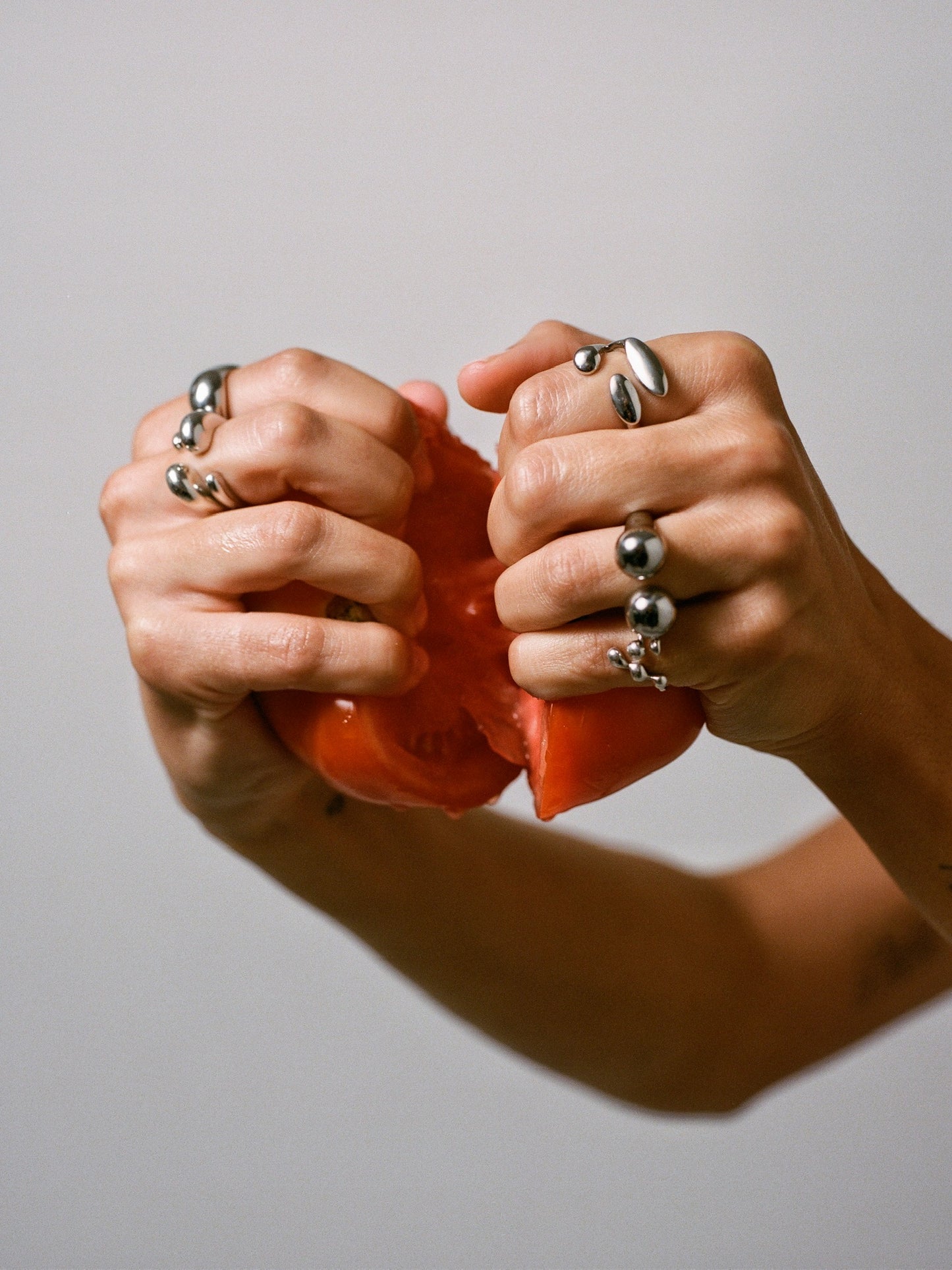 THREE POINT RING