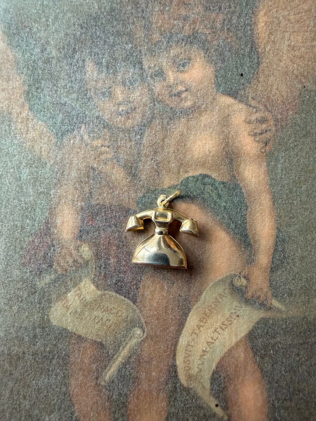 dial pendant