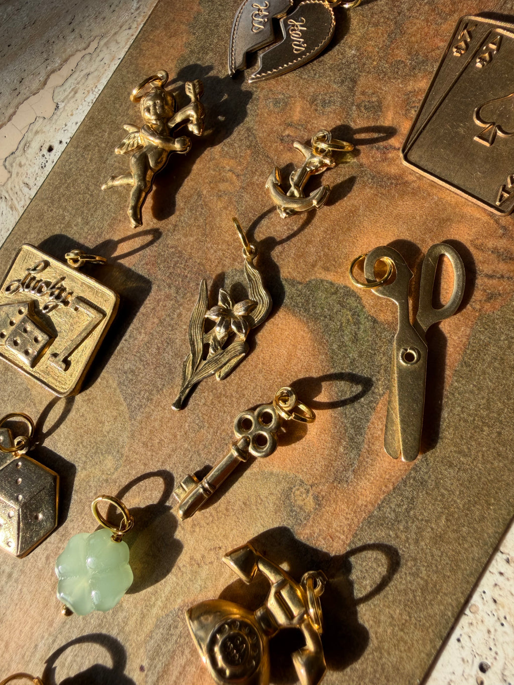 scissors pendant
